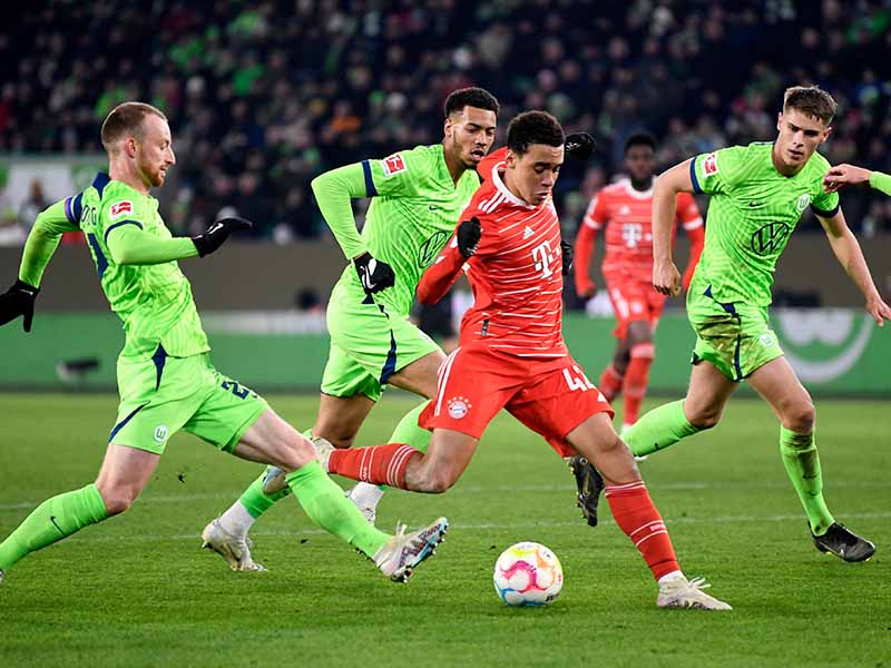 Nhận định soi kèo Wolfsburg vs Bayern lúc 20h30 ngày 25/8/2024